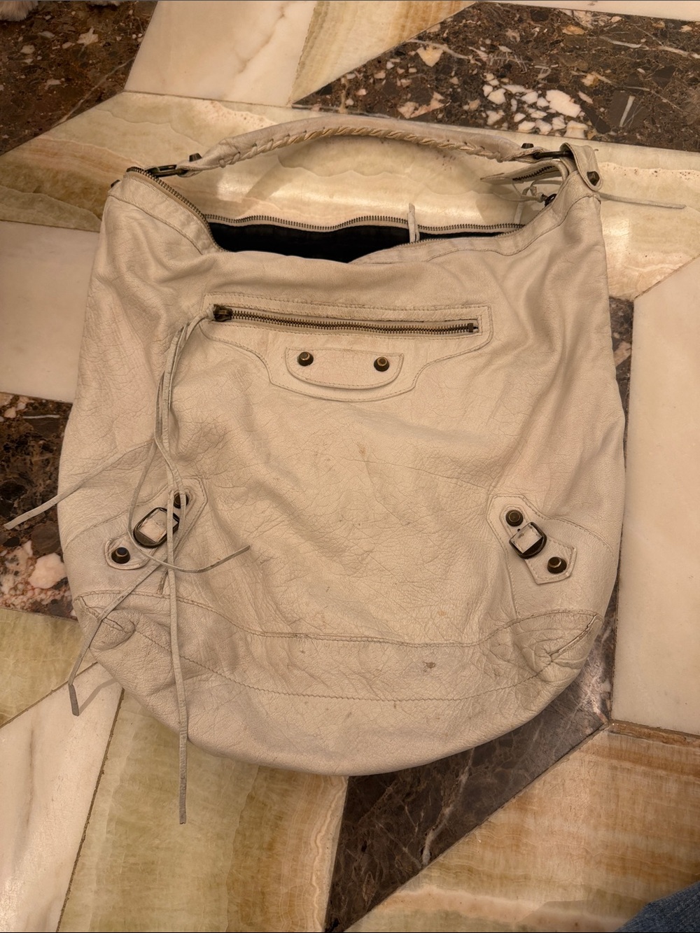 Balenciaga White Leather Shoulder Hobo Bag